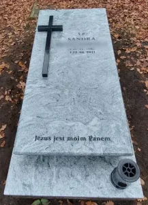 21 GRANIT VISCOUNT WHITE