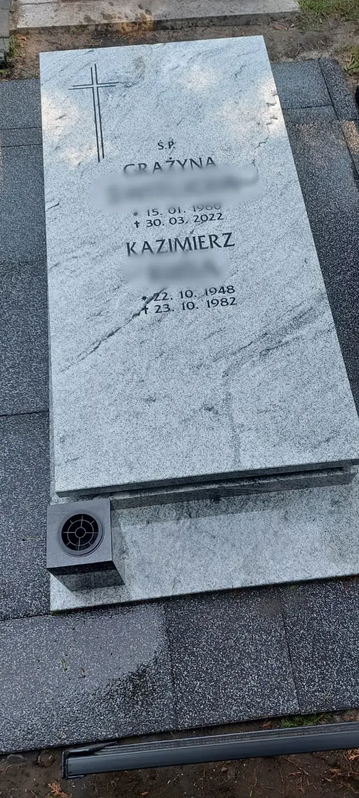 22 GRANIT VISCOUNT WHITE